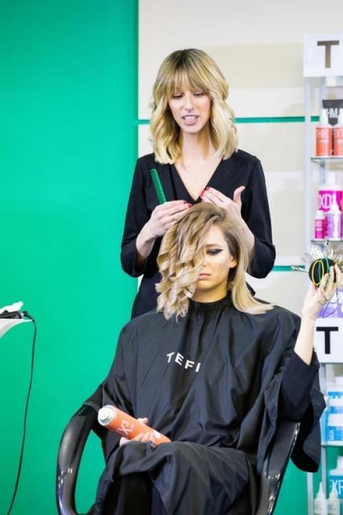 Голливудская волна.  Укладка голливудская волна. 01 Голливудская волна.  Укладка голливудская волна. 01