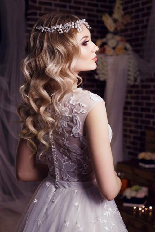 Макияж и причёска: Екатерина жаворонкина. 04