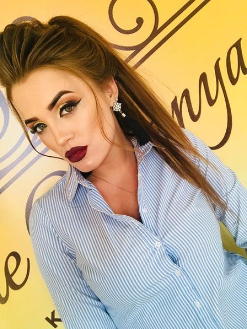 Дипломированный стилист визажист? 01