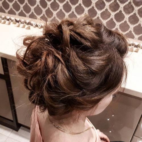 Дорогие девушки, предоставляю услуги по созданию макияжа и причесок! 03