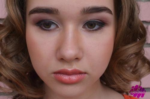 Дорогие девушки!  Приглашаю вас на макияж и прически. 01