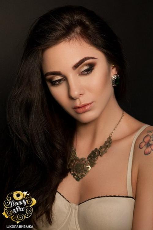Набор на базовый профессиональный курс по визажу на апрель в школу Beauty Office. 04 Набор на базовый профессиональный курс по визажу на апрель в школу Beauty Office. 04