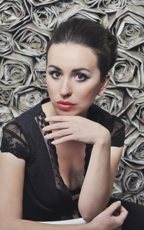 Милые девушки!  Приглашаю вас на акционную фотосессию в честь открытия новой фотостудии! 02