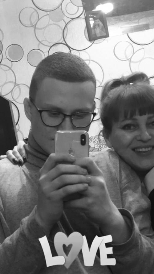 Я далеко чтобы считаться моделью, но я - это я. 03