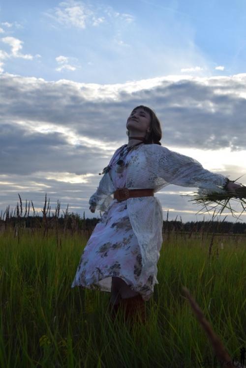 Бохо. Отстраненность, креативность, сочетание несочетаемых вещей - это основные принципы фотосессии в стиле бохо. 03