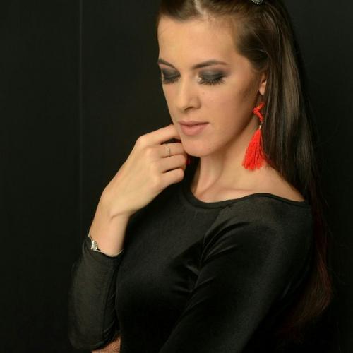 Ищу моделей. Красотки? 07