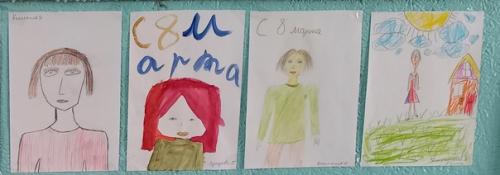 Выставка детских рисунков моя мама самая - самая …. 03 Выставка детских рисунков моя мама самая - самая …. 03