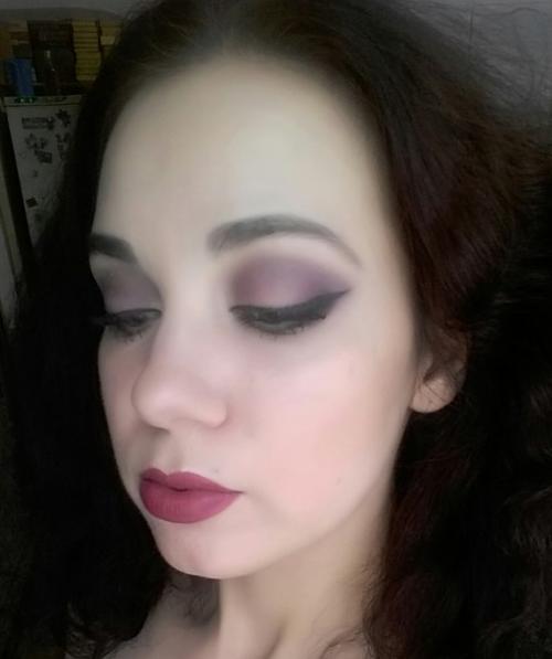 Милые девушки, я - дипломированный визажист. 06 Милые девушки, я - дипломированный визажист. 06