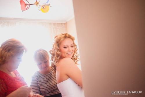 РАСПИСАНИЕ СЕМИНАРОВ СТУДИИ BES на МАЙ 2016:   5 мая Цветная химическая завивка и самое мягкое химическое распрямление. 01