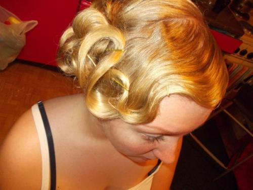 Вечерние прически и макияж. 04