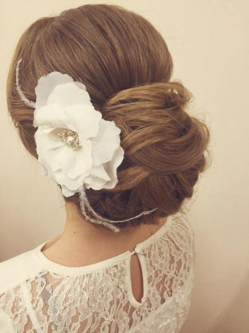 Предлагаю услуги профессионального визажиста и мастера причёсок. 02