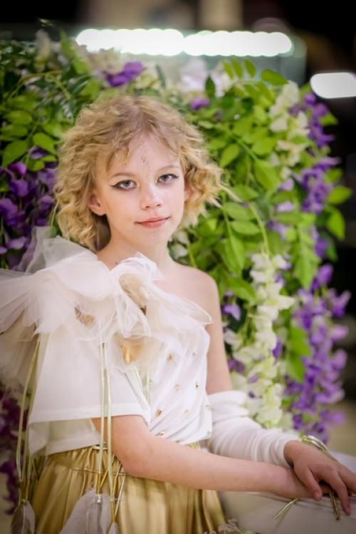 ЕВА на Estet Fashion Week сезон весна 2024. 05