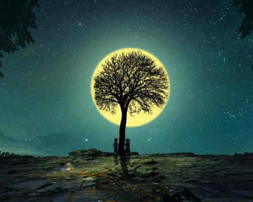 Полнолуние. 16 апреля 2022 года. 01