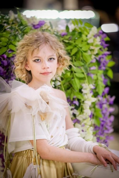 ЕВА на Estet Fashion Week сезон весна 2024. 06