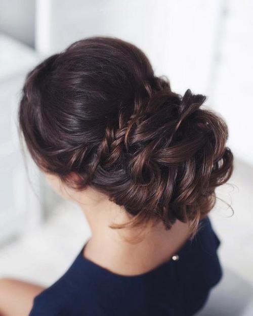 Девочки - выпускницы!  Успевайте записаться на прическу и макияж по акции? 01