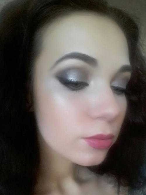 Милые девушки, я - дипломированный визажист. 02 Милые девушки, я - дипломированный визажист. 02