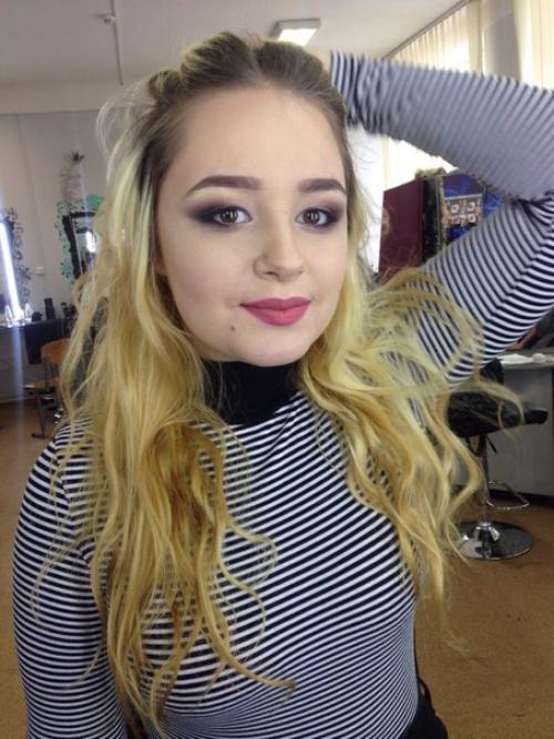 Здравствуйте!  Я молодой визажист - стилист, гример. 05