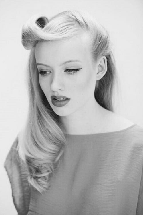 Стиль ретро!   Это настольная по прошлому. 03