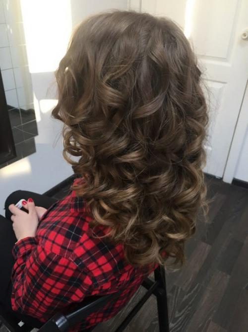 Красавицы?  Для отработки скорости и пополнение клиентской базы. 01