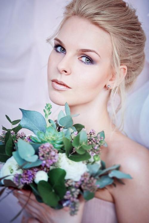 Успейте забронировать свою дату. 06