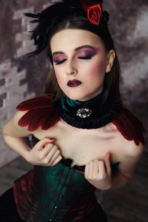 Милые девушки?  Предлагаю услуги сертифецированного визажиста - стилиста по очень привлекательным ценам! 02