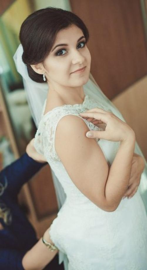 Предлагаю услуги профессионального визажиста и мастера причёсок. 03