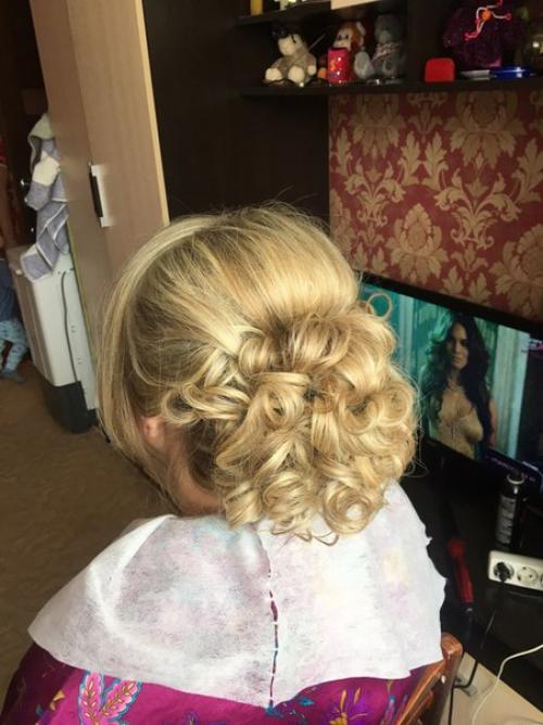 Новинка?  Карандаш гелевая подводка с кистью для глаз Kylie Kyliner (Brown? 07 Новинка?  Карандаш гелевая подводка с кистью для глаз Kylie Kyliner (Brown? 07