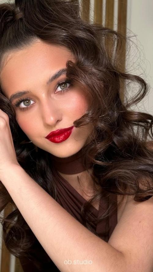 Элегантность, дерзость и уверенность в одном флаконе! 02