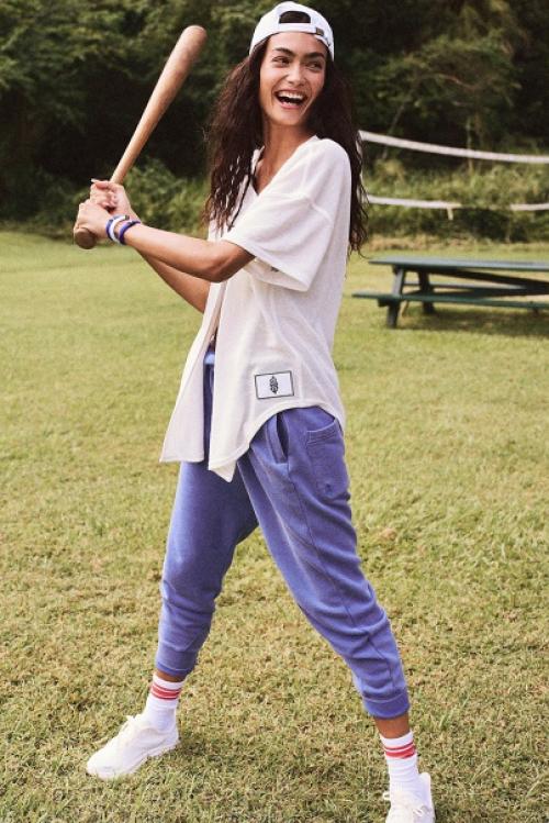 Шведская модель келли Гейл для рекламной кампании спортивной одежды Free People - 'FP Movement'. 06