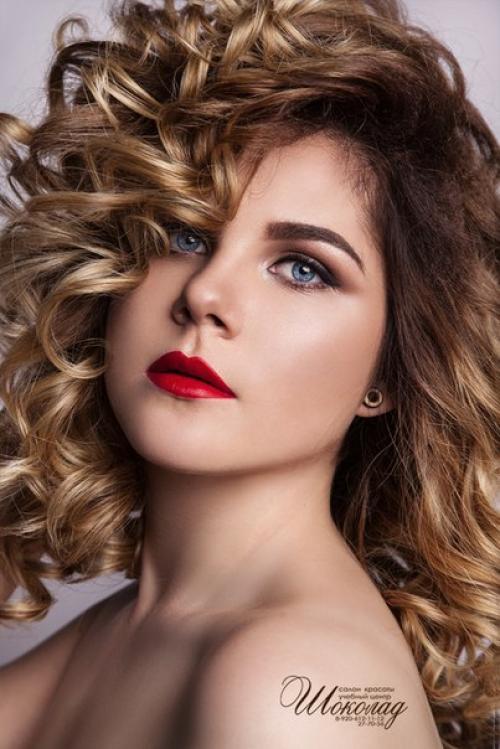 Дорогие клиенты!  Завтра - 7 мая -. 01