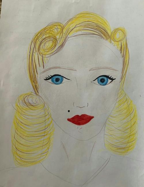 Причёски 40-х годов носили романтичный характер: в них было много женственных локонов, проборов и начёсов. 06