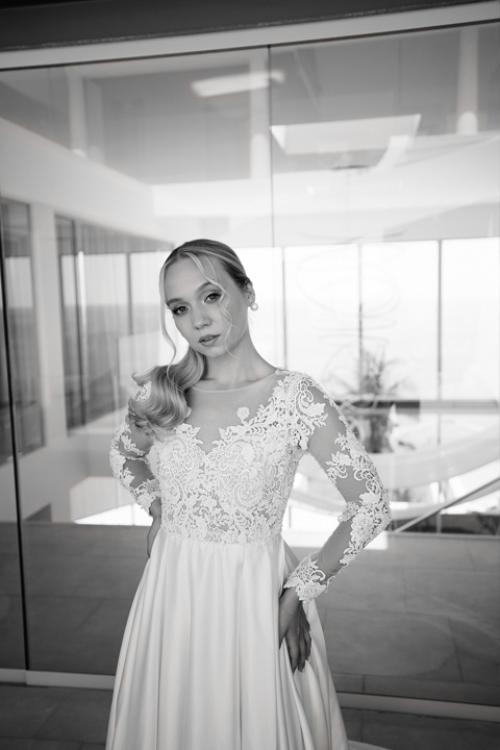 Эта была невероятно красивая свадьба в Таиланде на шикарной вилле у моря. 05