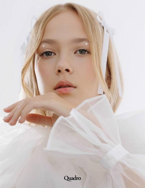 Наша Полина, яркая и талантливая, украсила страницы престижного итальянского журнала Quadro, изданного в самом сердце мировой моды - Милане. 02