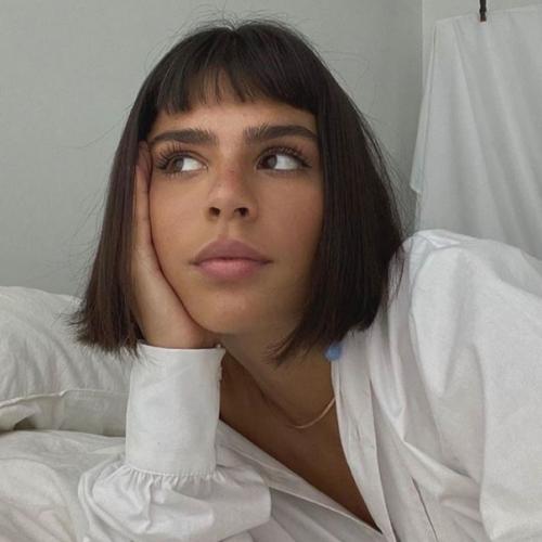 Салоны красоты были закрыты так долго. 01