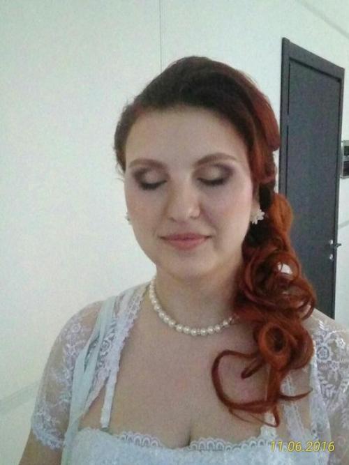 Дорогие девушки!  Образ на выпускной всего от 1000 руб (прическа и макияж). 01