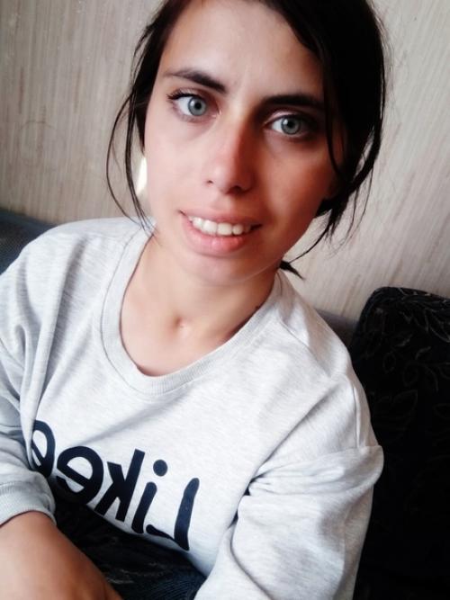 У меня нет потрясающей фигуру или плоского живота. 01