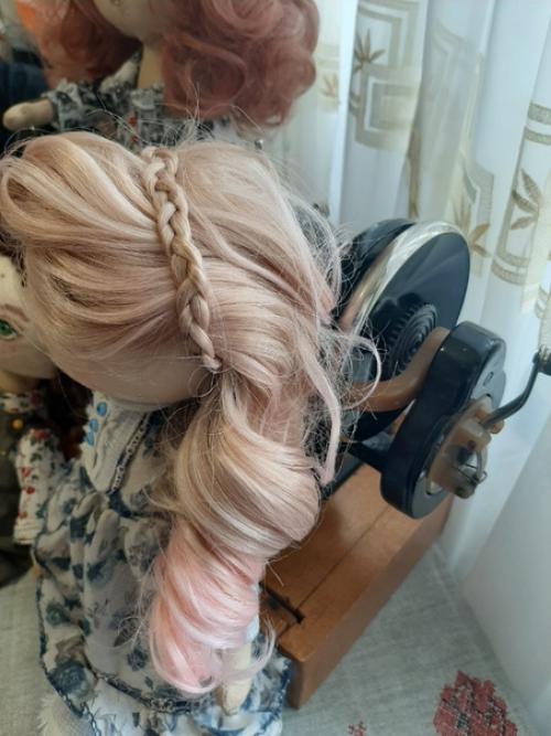 Преображение продолжается.  Глаза, волосы, одежда, всё очень индивидуально подбирается. 01