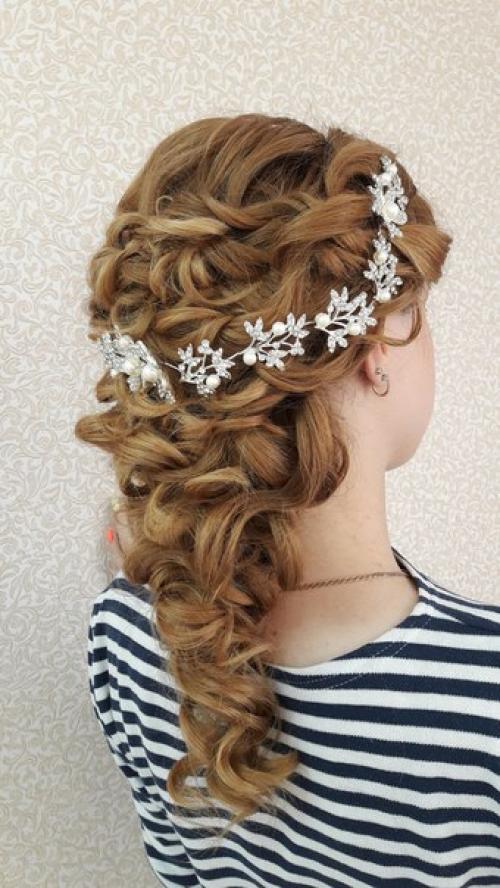 Дорогие девушки.  С пн по четверг нам требуются модели, на макияж и прическу. 02