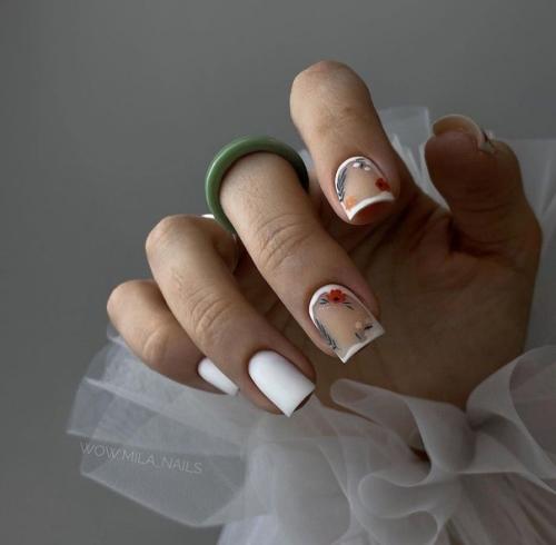 Маникюр с цветами: 10 элегантных идей сезона 2024. 06