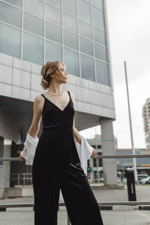 Почти год прошел с момента этой съёмки, а мягкие коричневые Смоки до сих пор актуальны. 03