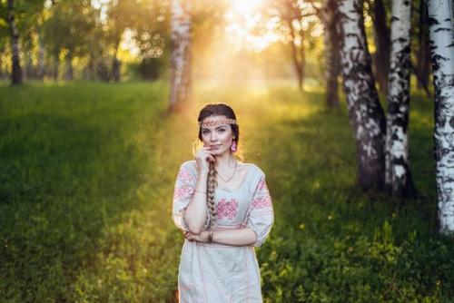 Здравствуйте!  Предлагаю услуги фотографа. 05