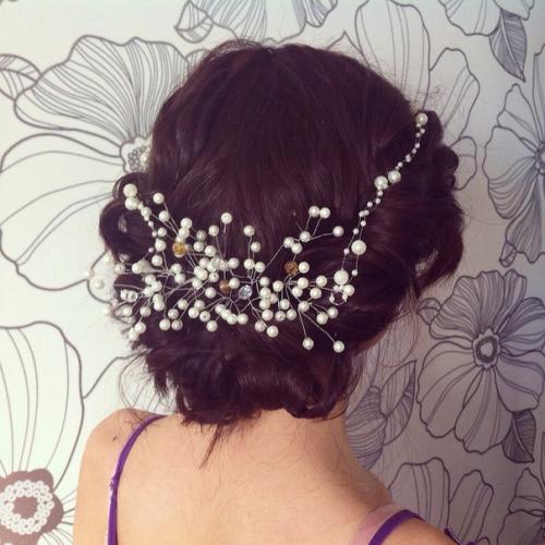 Дорогие выпускницы!  Запись на прическу идет? 08