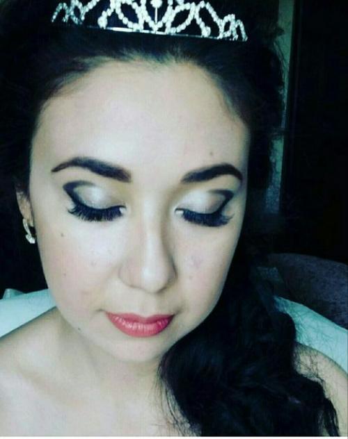 Выпускницы Каркаралинска!  Мы предлагаем вам свои услуги на выпускной. 04