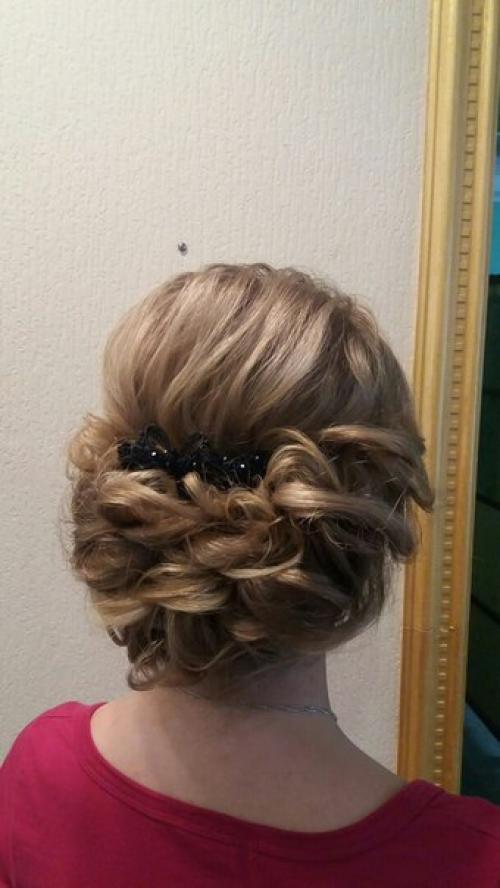 Принимаю заказы на макияж, прически и коррекцию бровей окрашивание хной. 06