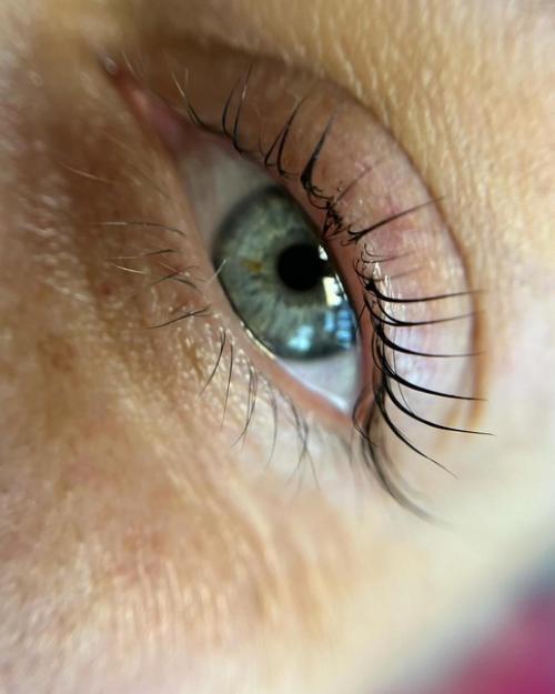 Милые дамы, у нас проходит подготовка к выпускным от а до я. а также свадебный и торжественный образ. 08