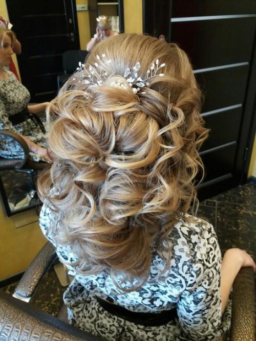 Сегодня у нас в салоне проходит долгожданный мастер-класс Анны проплеткиной. 03