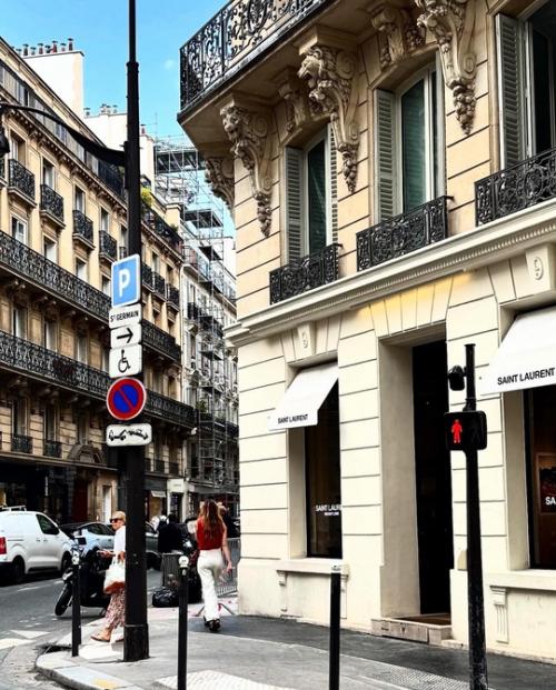 Париж разный.   Кто - то от него в восторге, кто - то в отчаянии. 05 Париж разный.   Кто - то от него в восторге, кто - то в отчаянии. 05