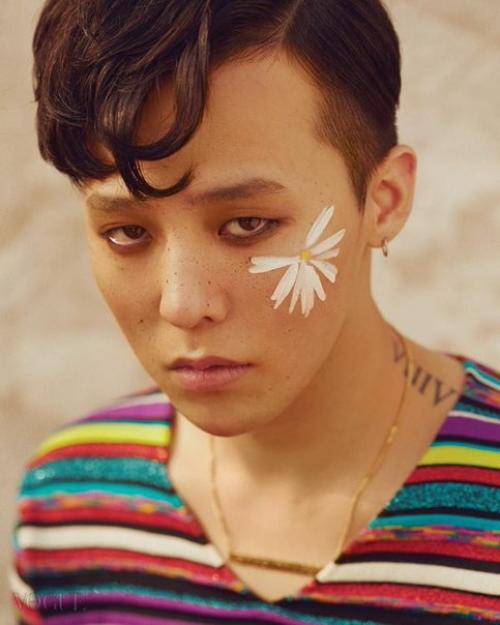 Bigbang примерили образ хиппи для Vogue Korea. 01