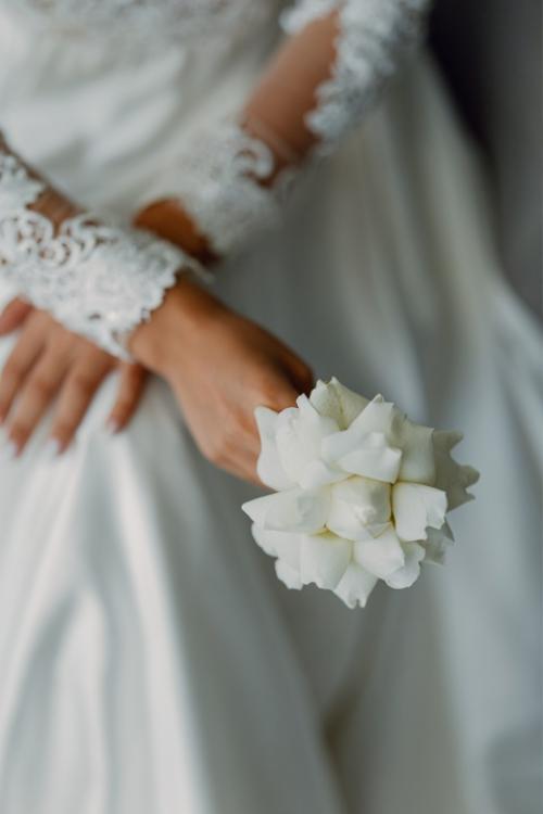 Эта была невероятно красивая свадьба в Таиланде на шикарной вилле у моря. 04