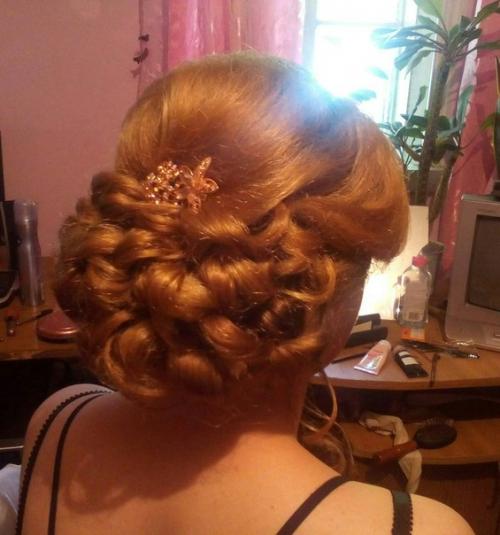 Я могу слелать ваш образ неповторимым с помощью макияжа и причёски, стрижки, окрашивания, омбре, сомбре, мелирование, балаяж! 09